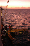 0122_marshall_islands_ loading_canoes